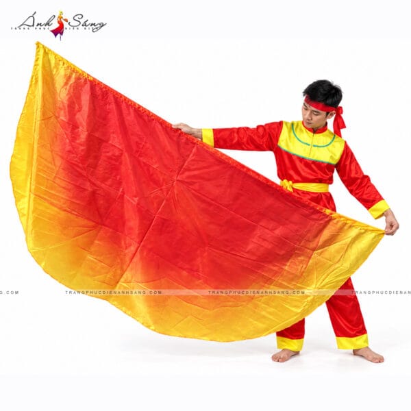 Cờ Bán Nguyệt Múa - 01